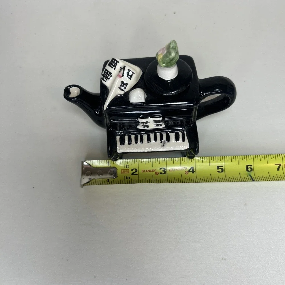 Ceramic‎ Piano Teapot Art Deco